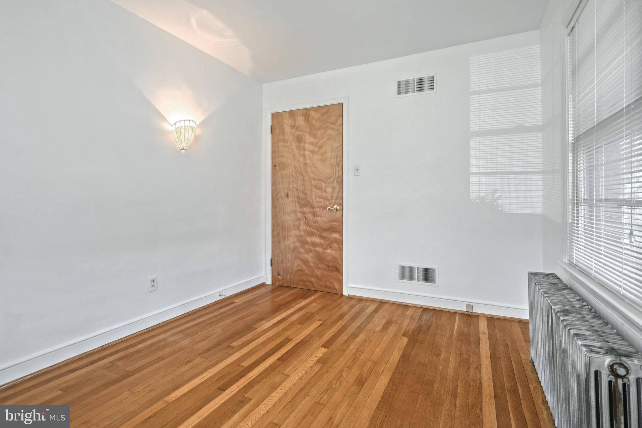 EAST YORK - Commercial Sale