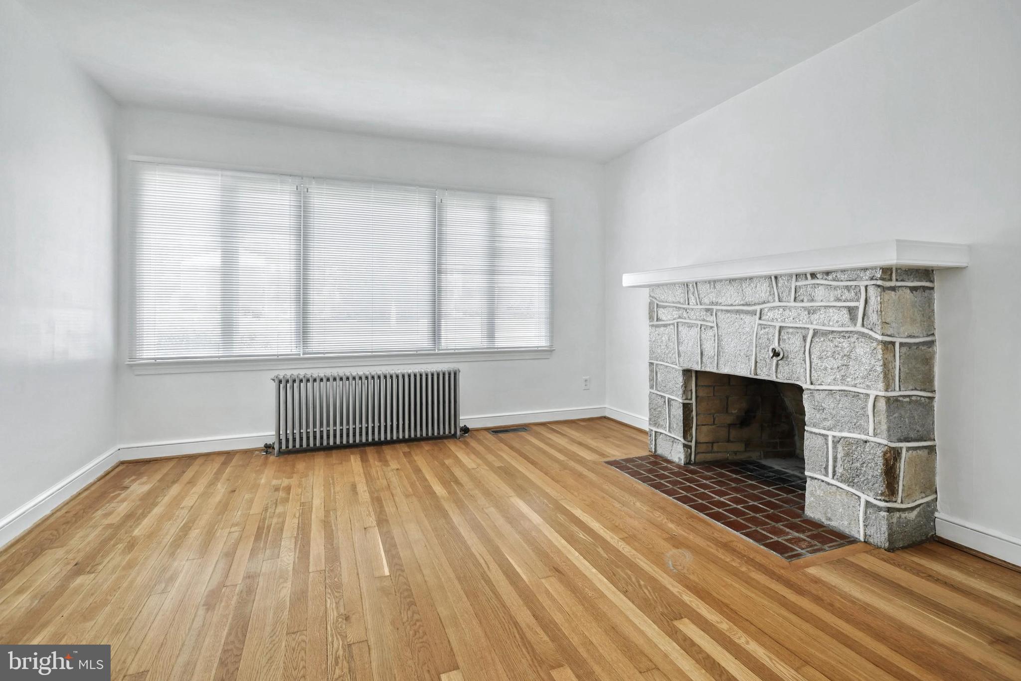 EAST YORK - Commercial Sale