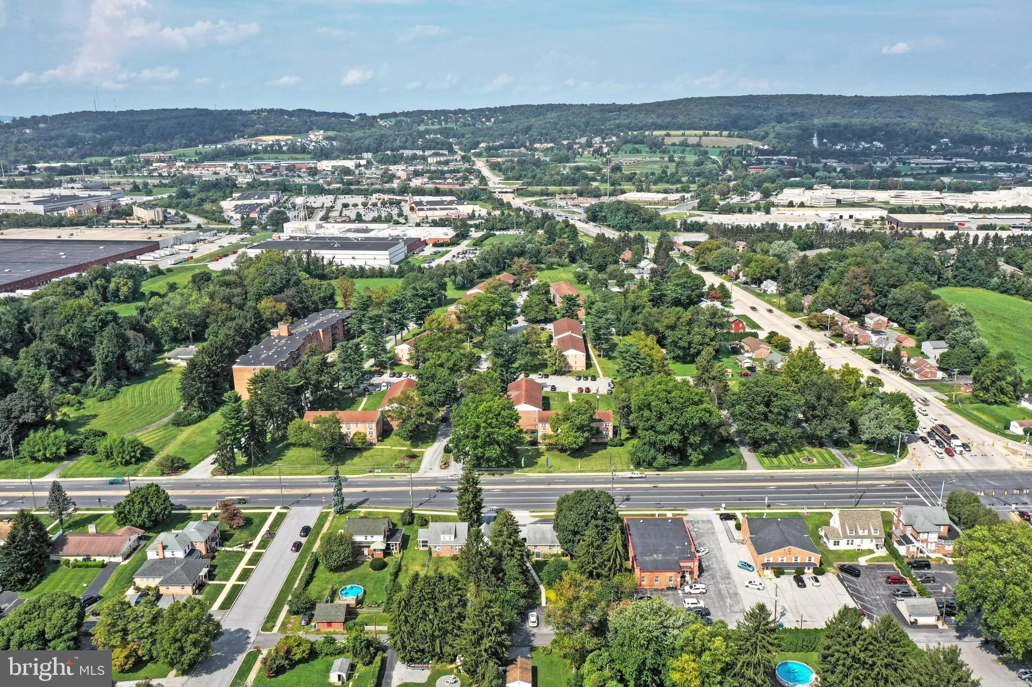 EAST YORK - Commercial Sale