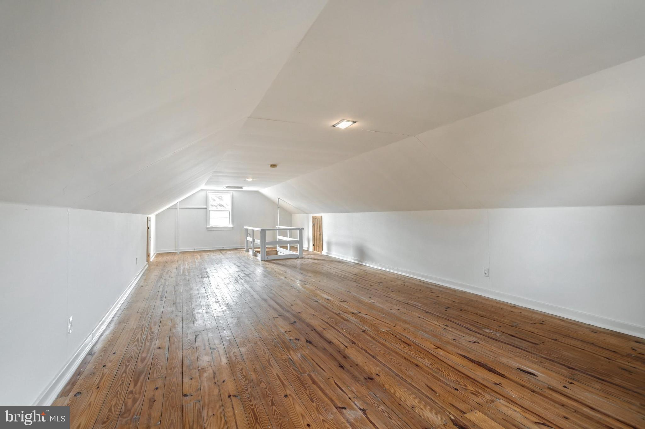 EAST YORK - Commercial Sale