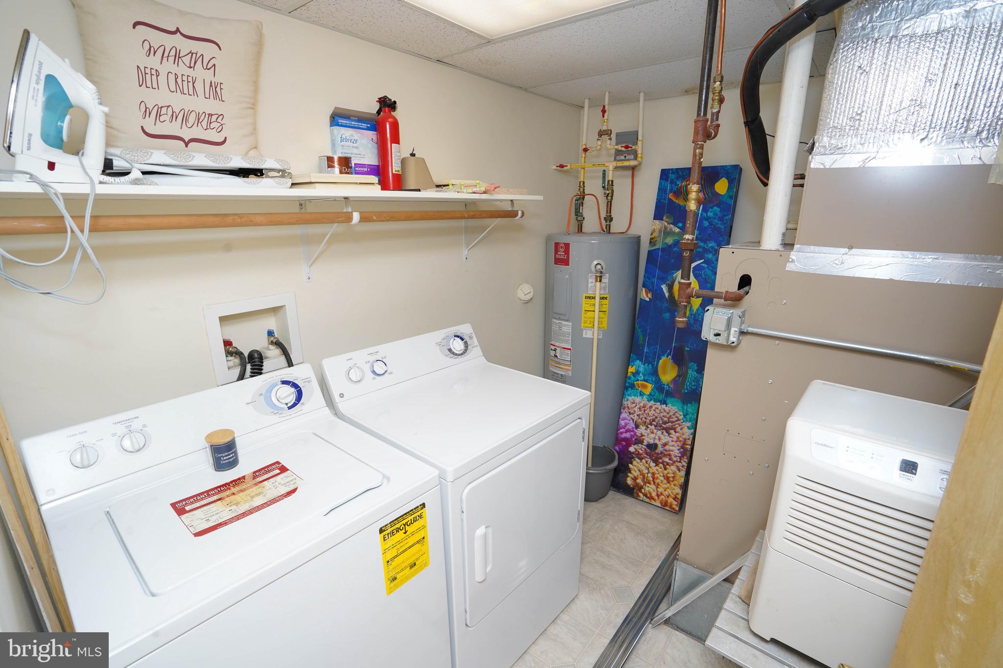 TRADERS LANDING - Residential