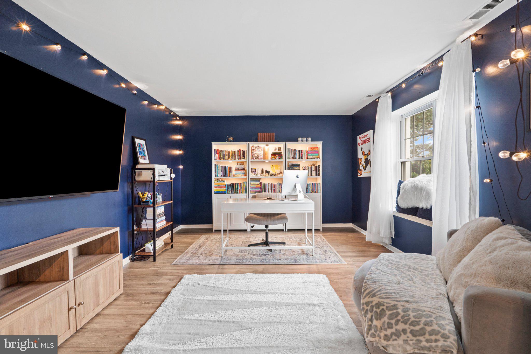 1549 HARTSVILLE CIRCLE