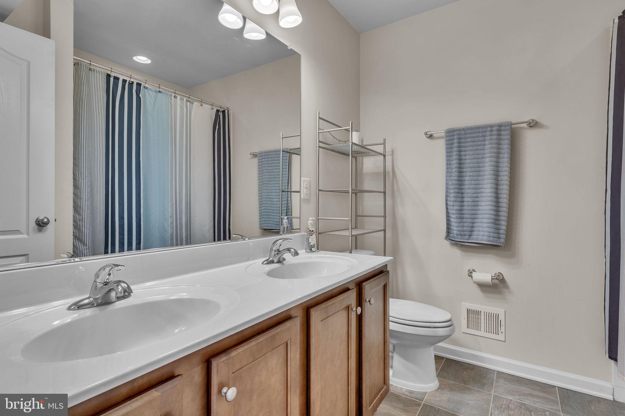 MARSHALL GROVE ESTATES - Residential