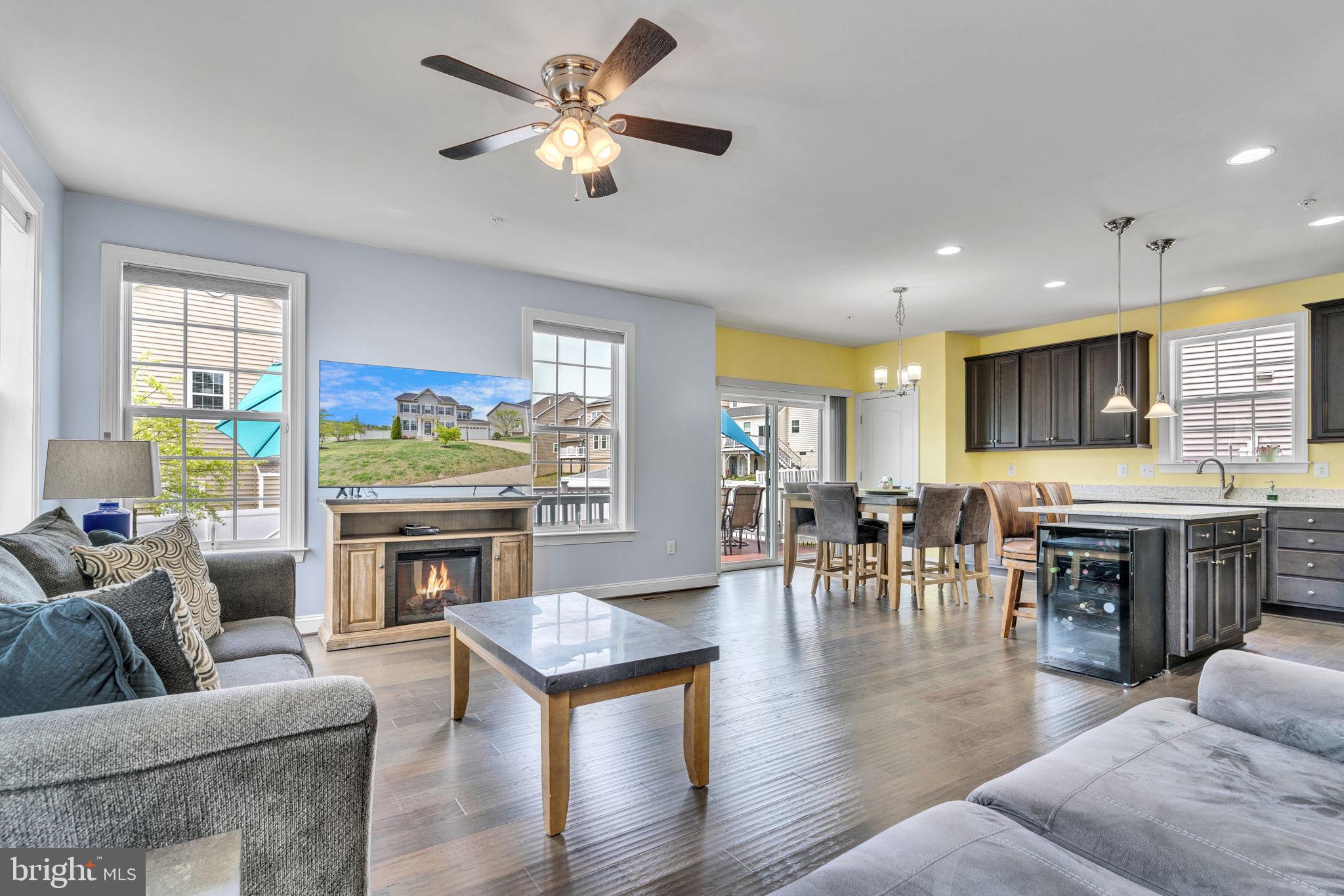 MARSHALL GROVE ESTATES - Residential