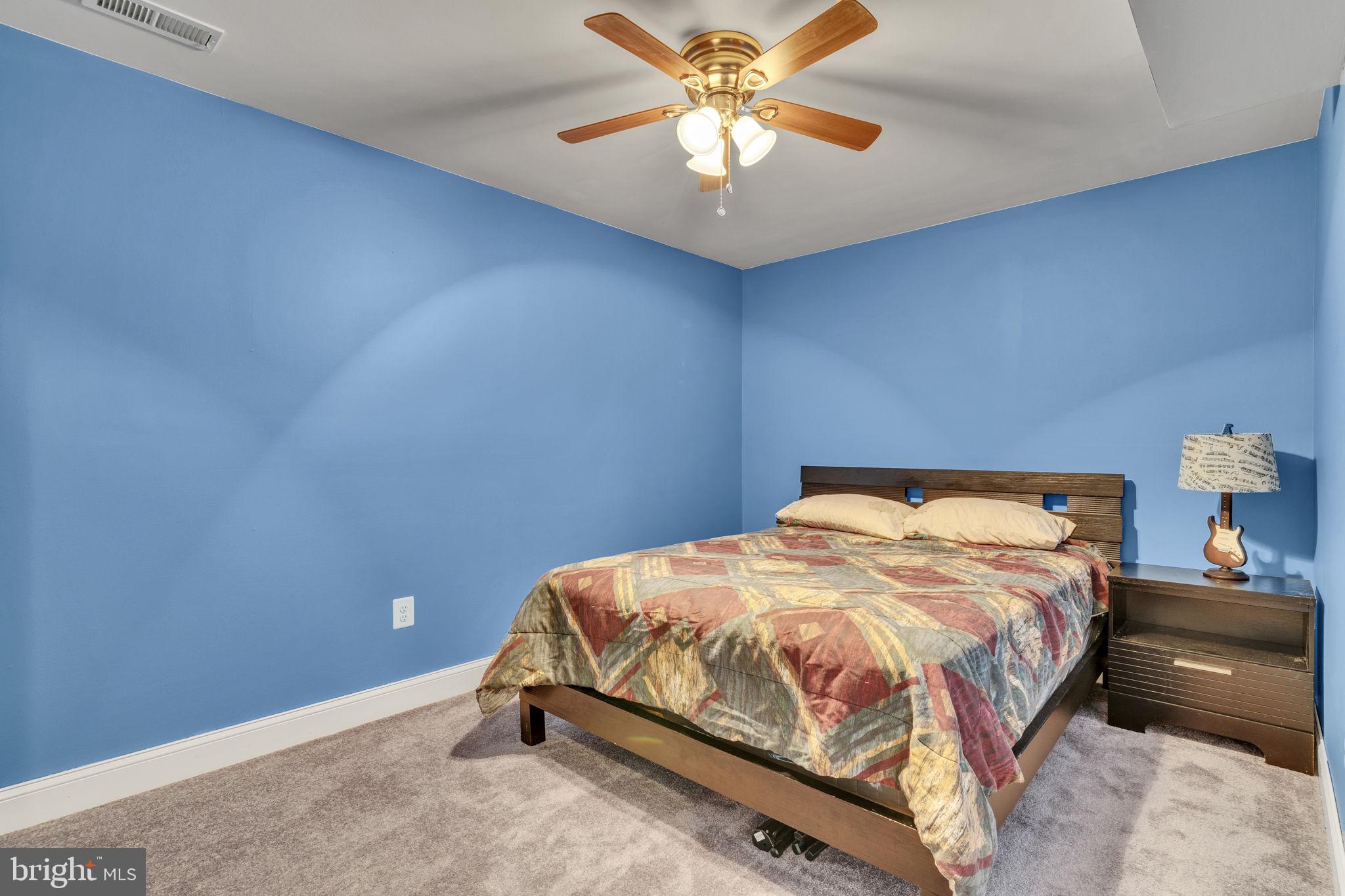 MARSHALL GROVE ESTATES - Residential