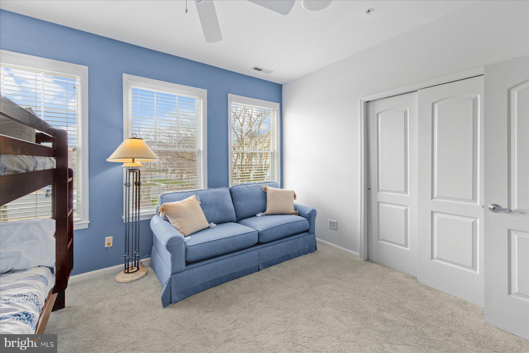 BAYSIDE - Residential