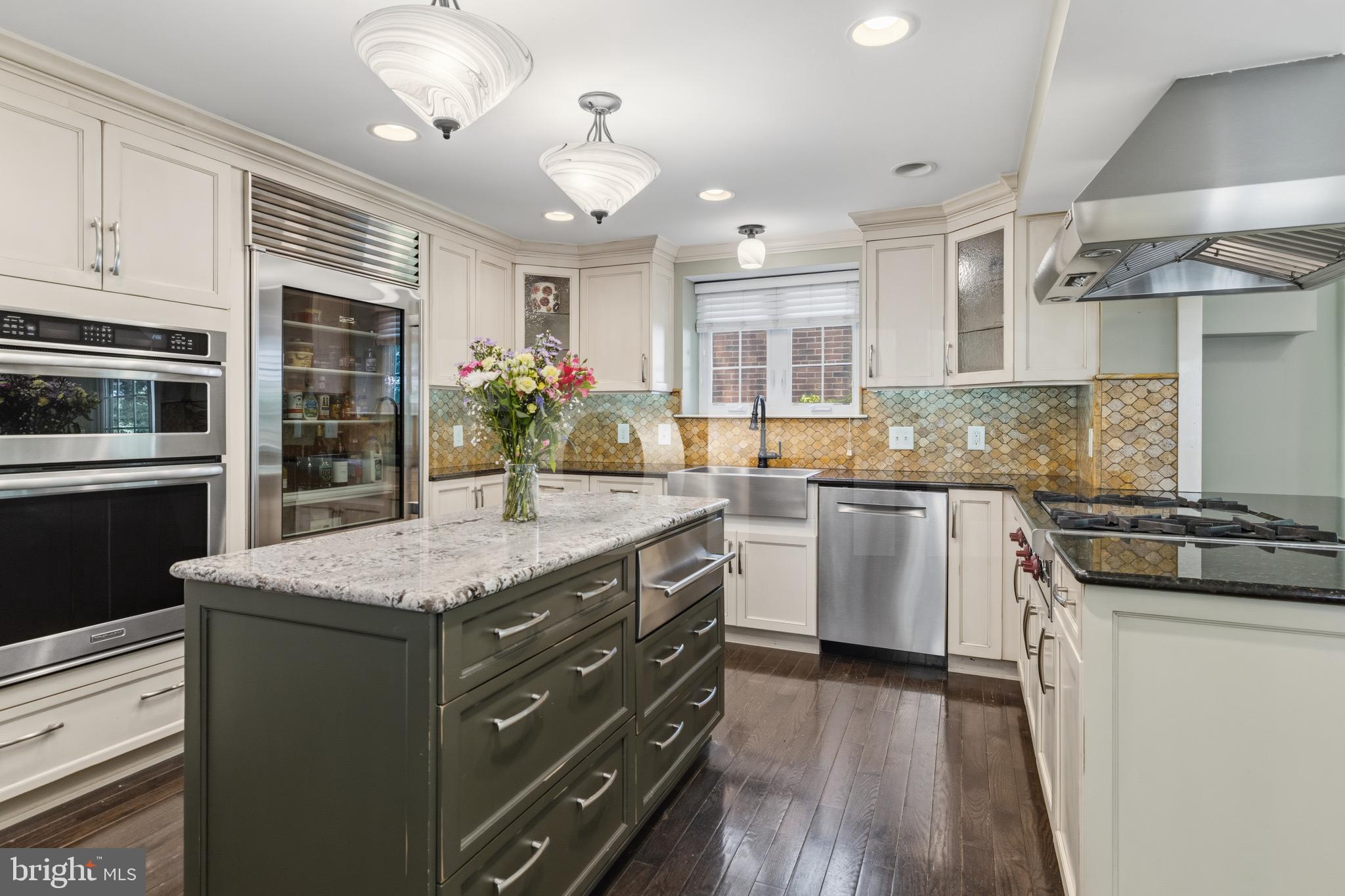HIGHLAND FARMS - Residential