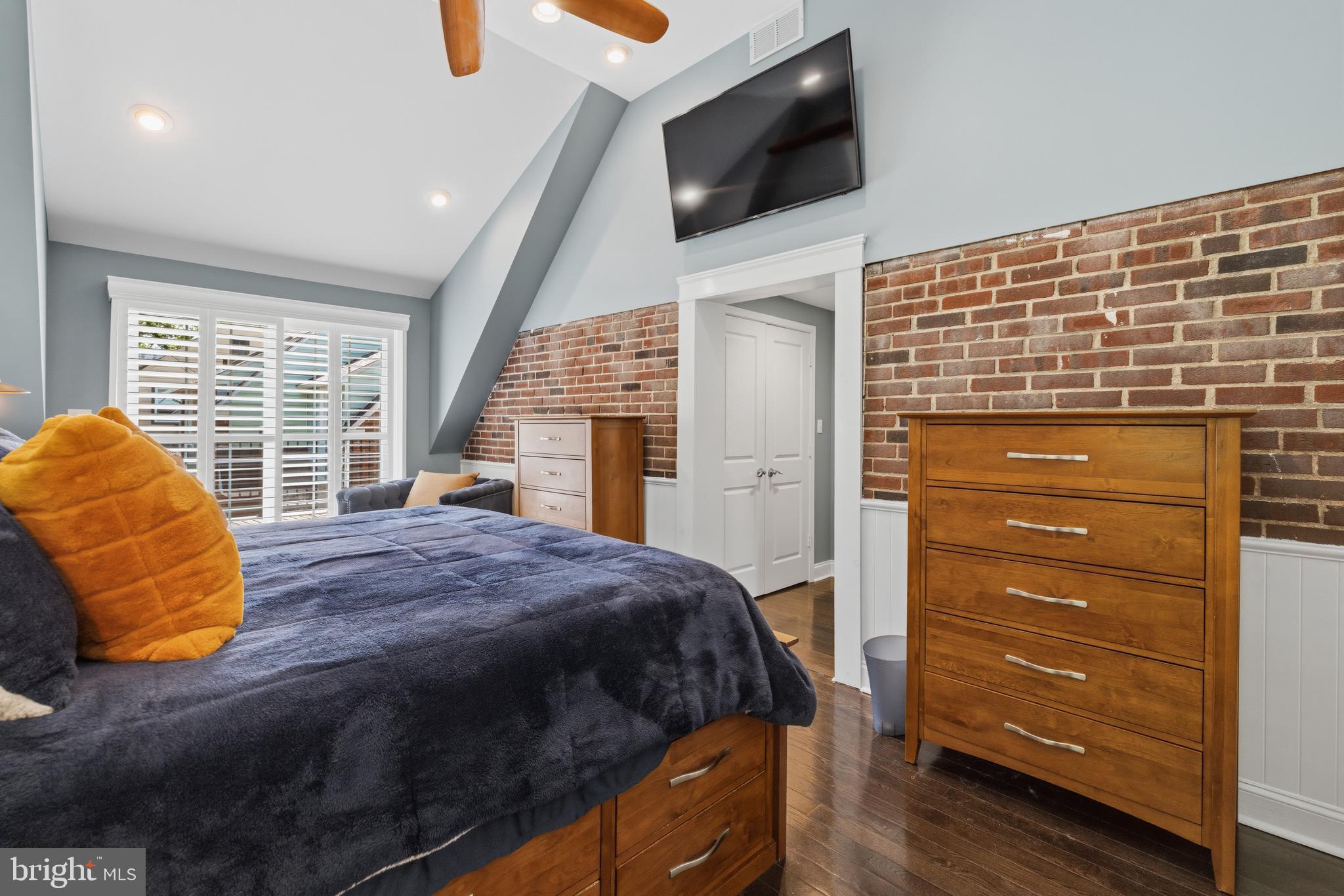 HIGHLAND FARMS - Residential