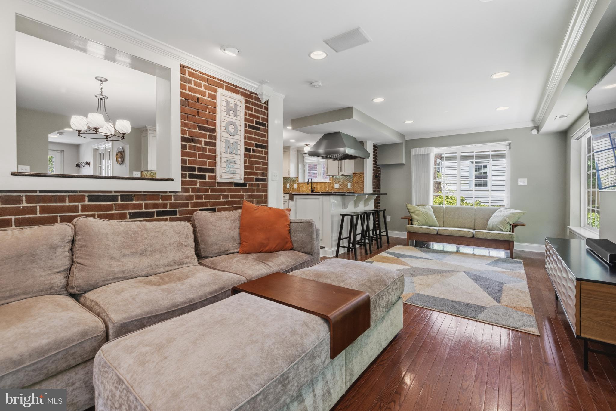HIGHLAND FARMS - Residential