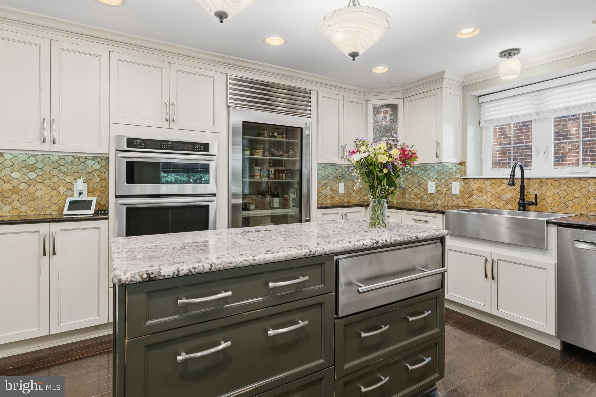 HIGHLAND FARMS - Residential