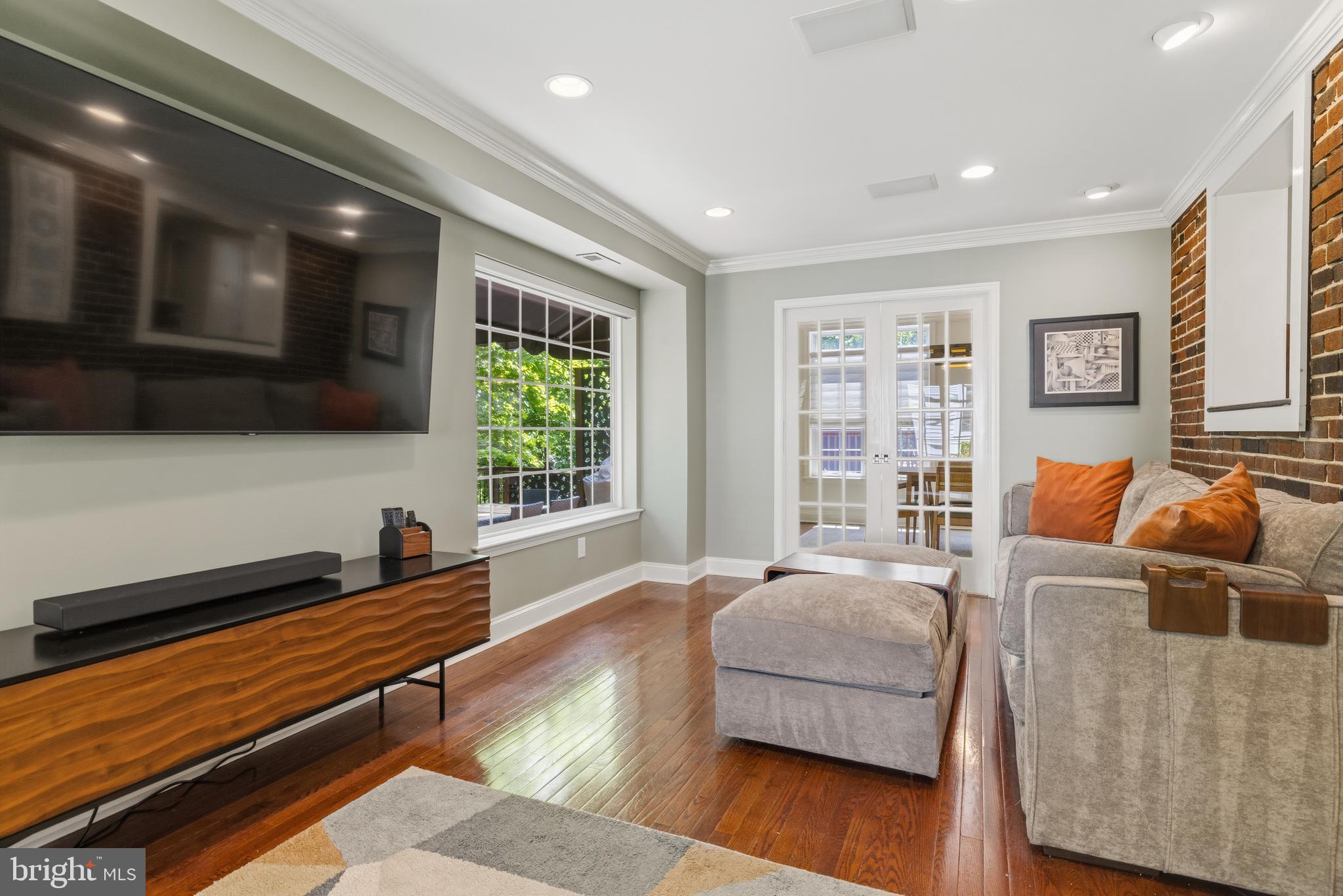 HIGHLAND FARMS - Residential