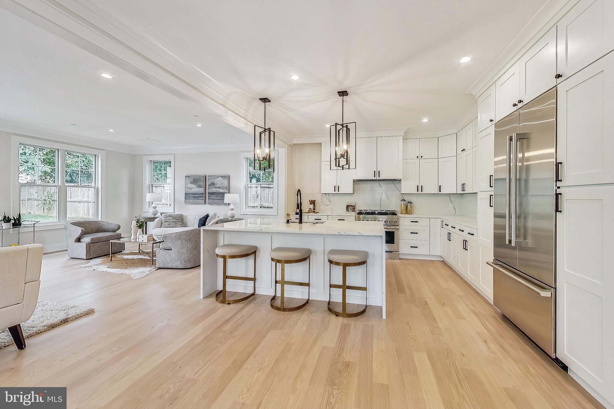 KENSINGTON - Residential