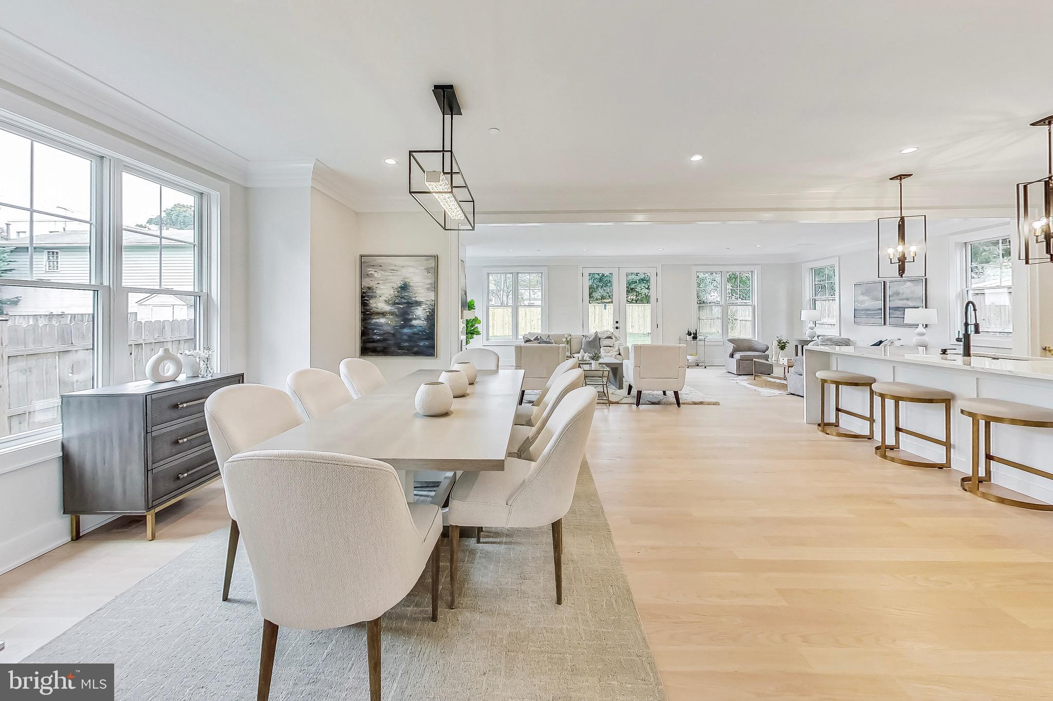 KENSINGTON - Residential