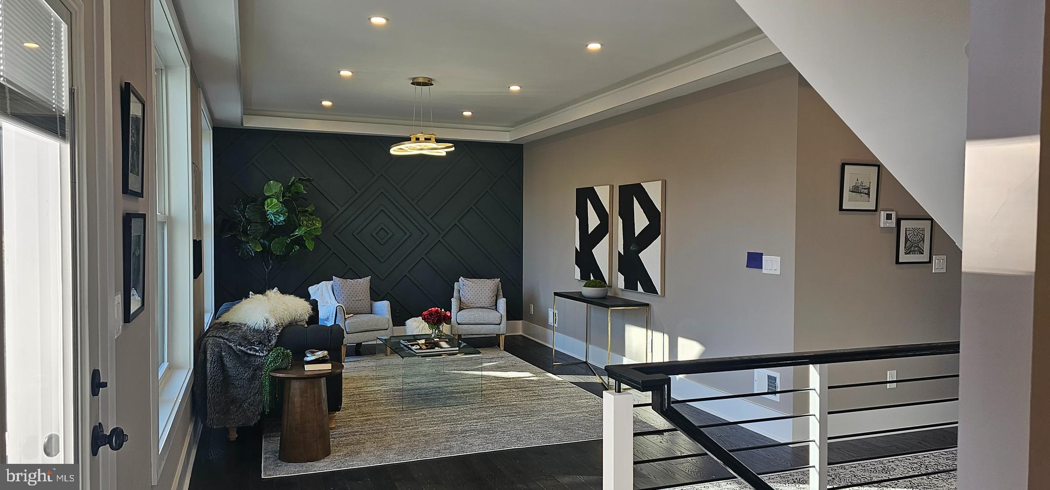 MADISON MANOR - Residential