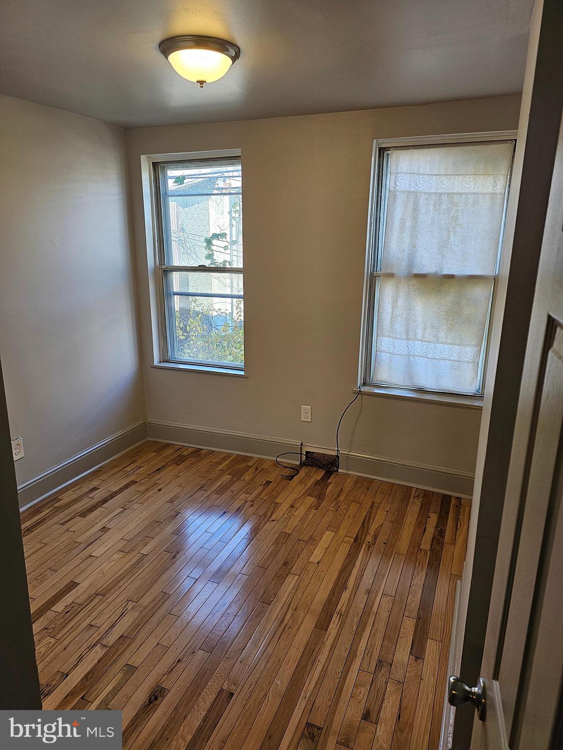 STRAWBERRY MANSION - Residential