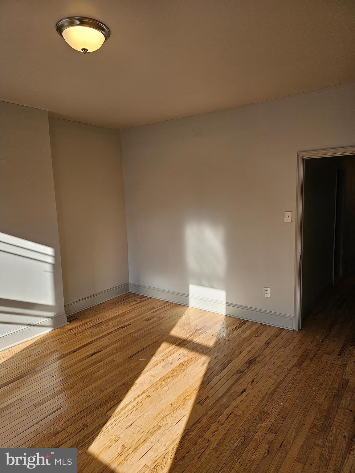 STRAWBERRY MANSION - Residential