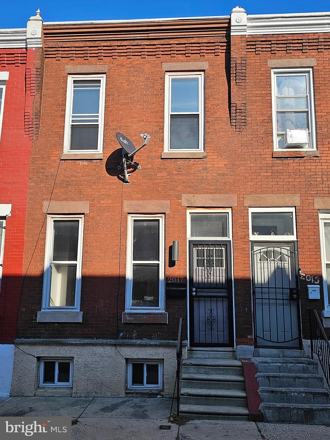 STRAWBERRY MANSION - Residential