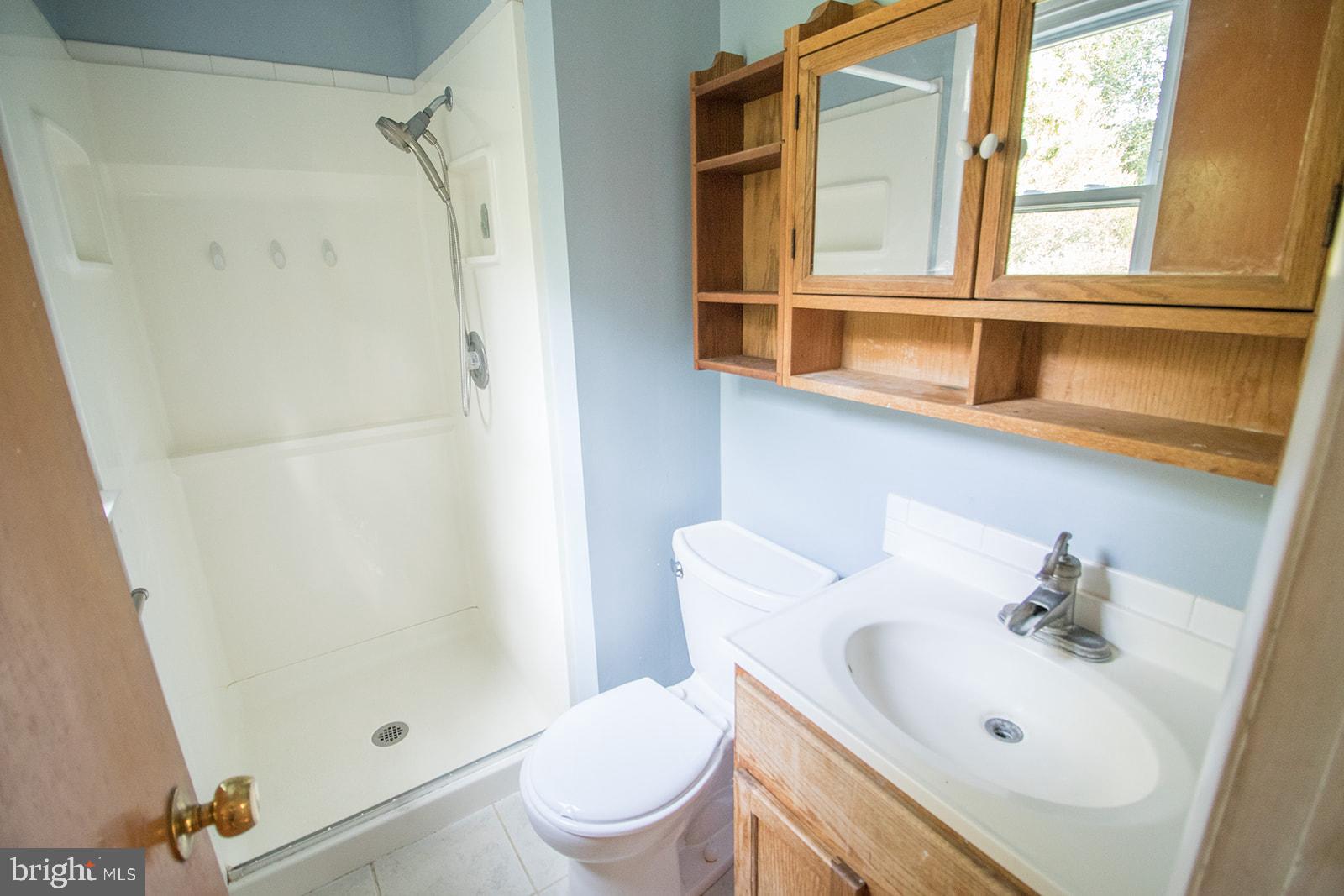 TOWN CREEK MANOR - Residential