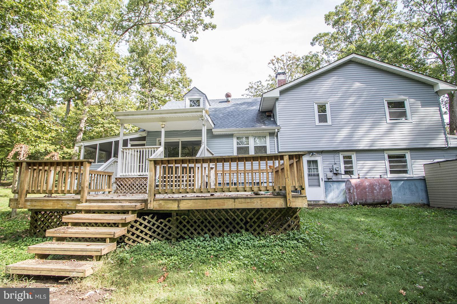 TOWN CREEK MANOR - Residential