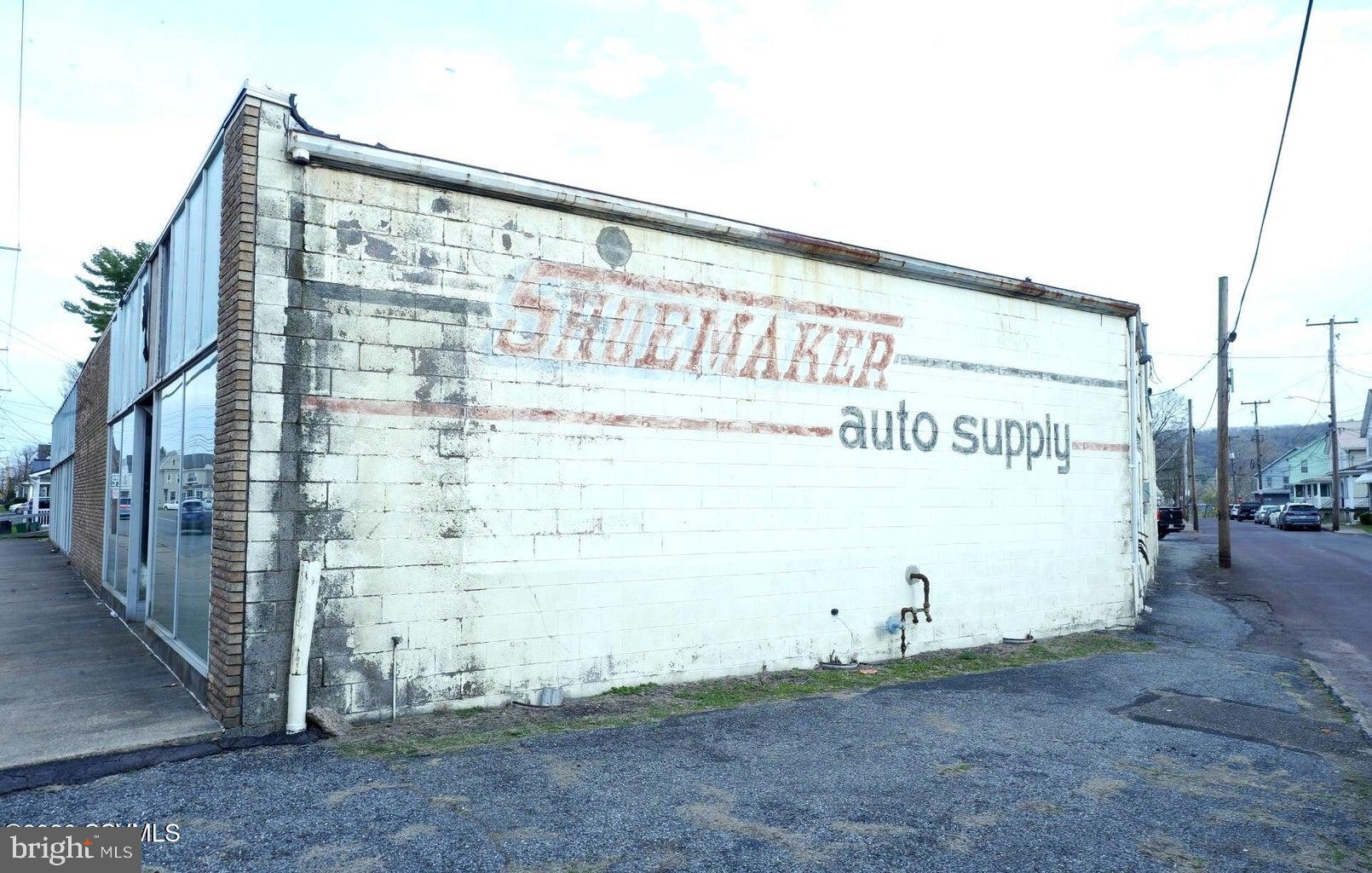 516-518 OLD BERWICK ROAD