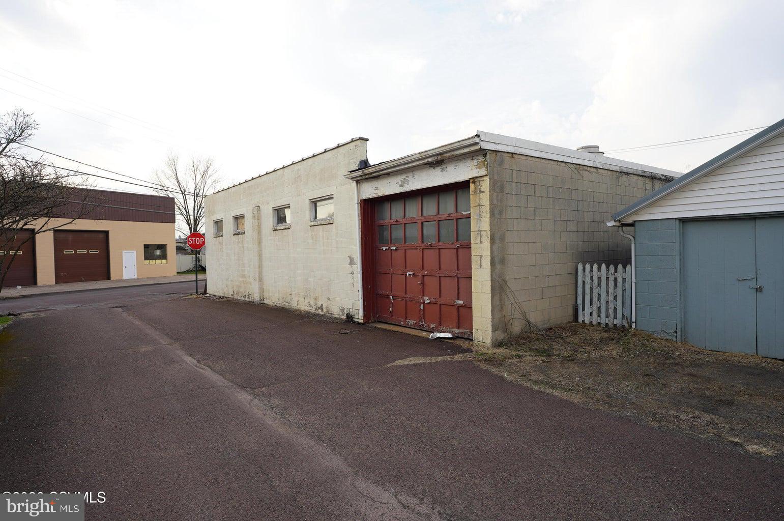 516-518 OLD BERWICK ROAD