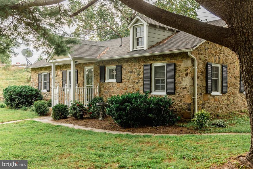 Country charm with downtown amenities!  This three bedroom, one and a half bath charming stone cottage on 1/3 acre is close to Historic downtown Leesburg. It boasts beautiful wood floors, updated kitchen, baths, and windows. Detached 2 car garage.  New HVAC in 2018 and recently updated plumbing including new hot water heater.  A beautifully landscaped yard creates an entertaining oasis.