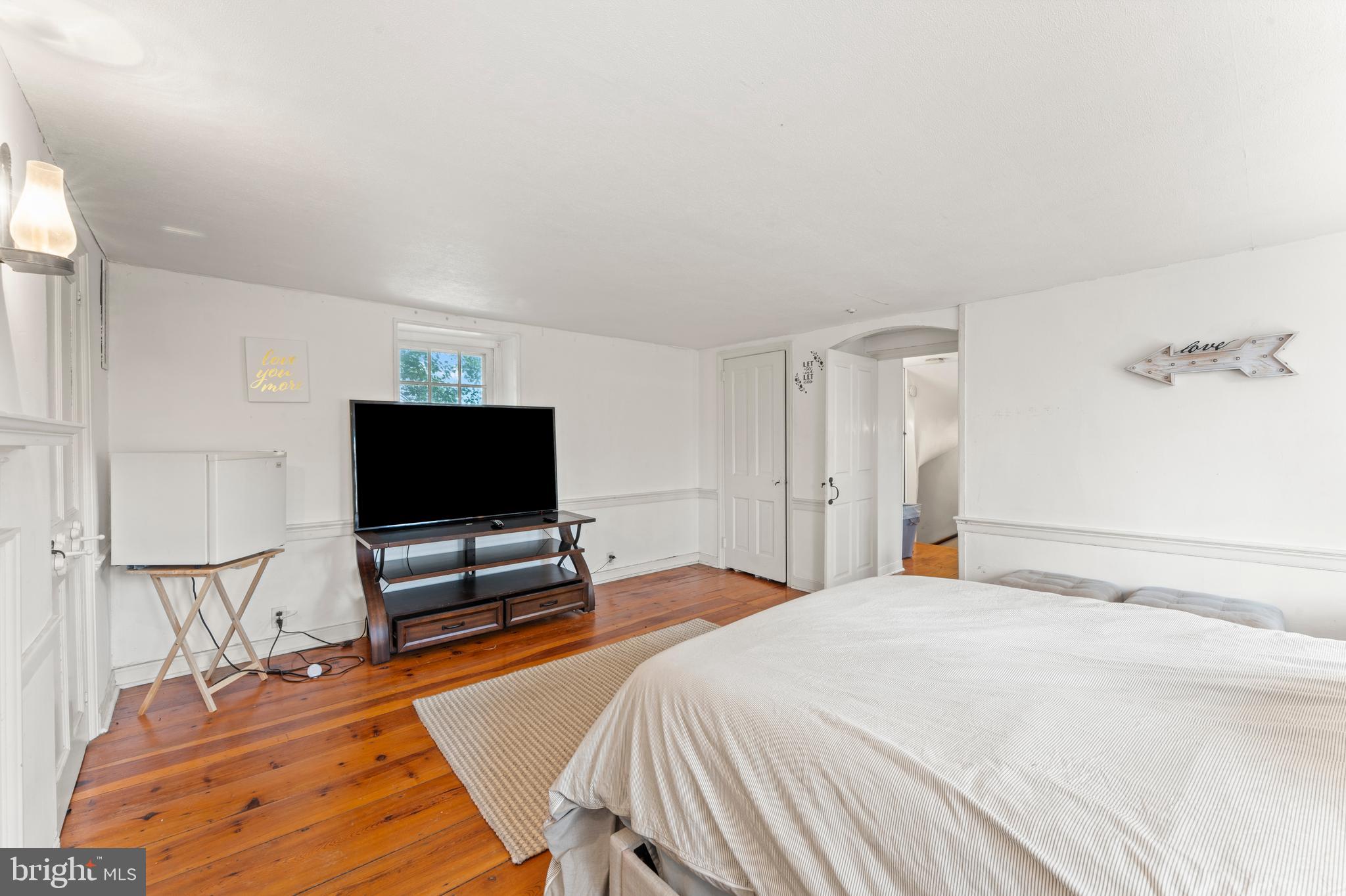 HUNTINGDON VALLEY - Residential