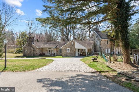 2141 PAPER MILL ROAD HUNTINGDON VALLEY PA 19006