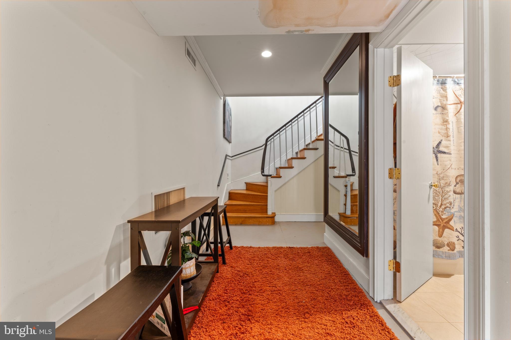 HUNTINGDON VALLEY - Residential