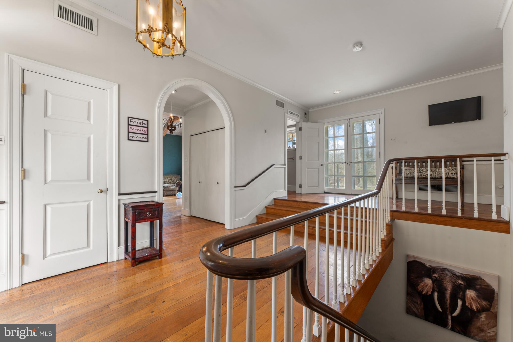 HUNTINGDON VALLEY - Residential