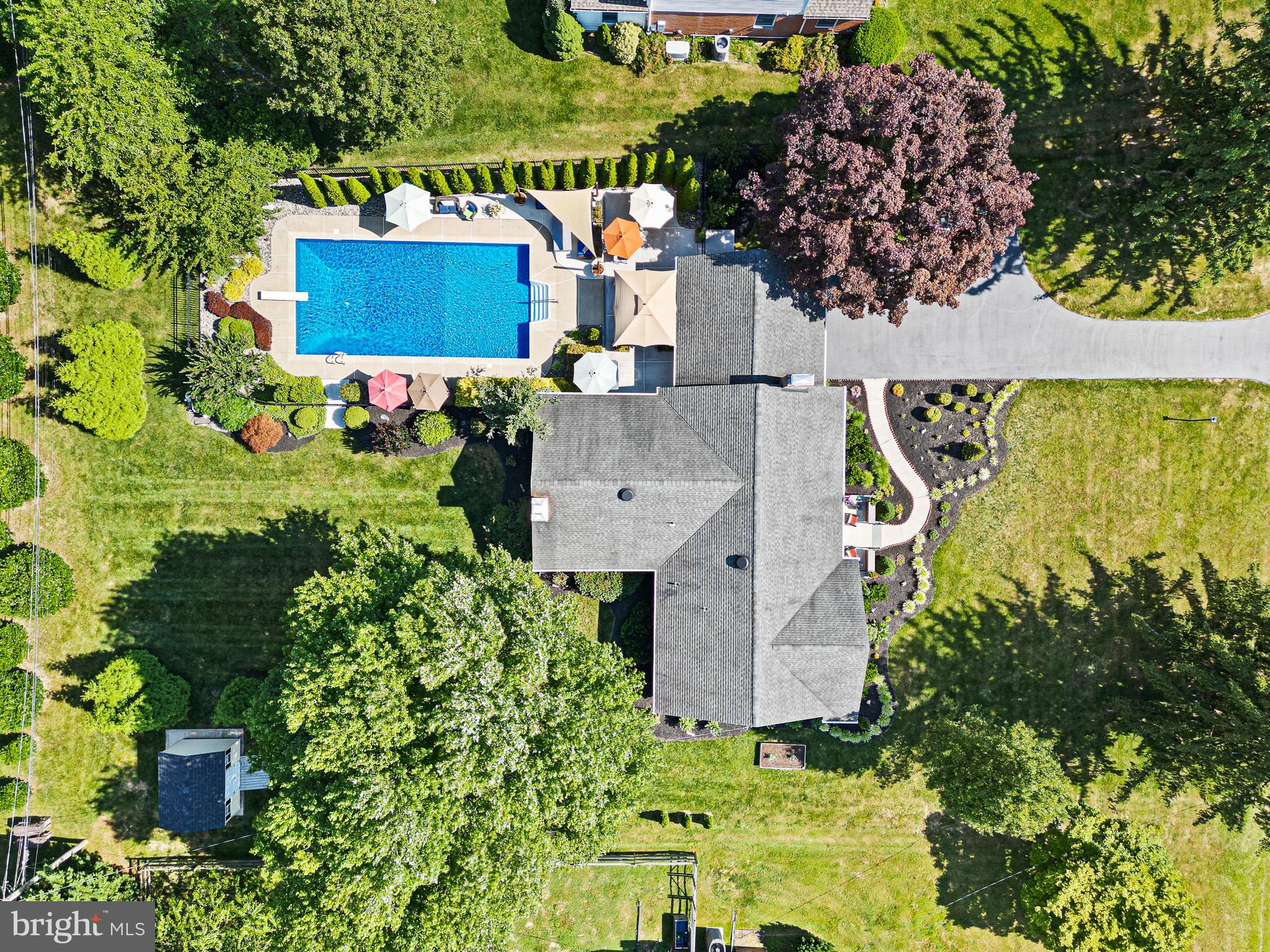 1512 MARSH ROAD