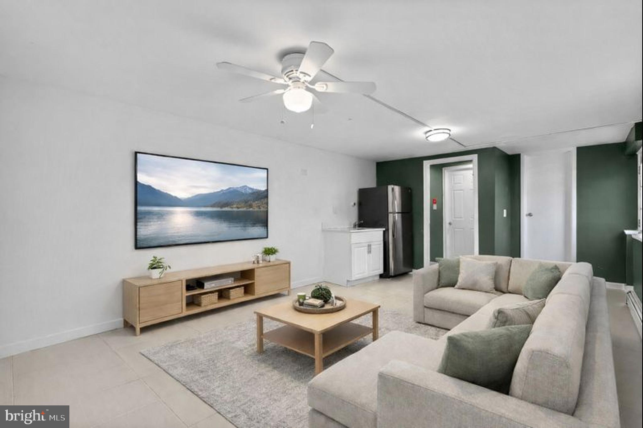 SOUTH RIVER PARK - Residential