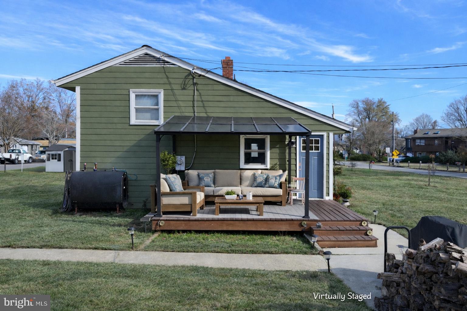 SOUTH RIVER PARK - Residential