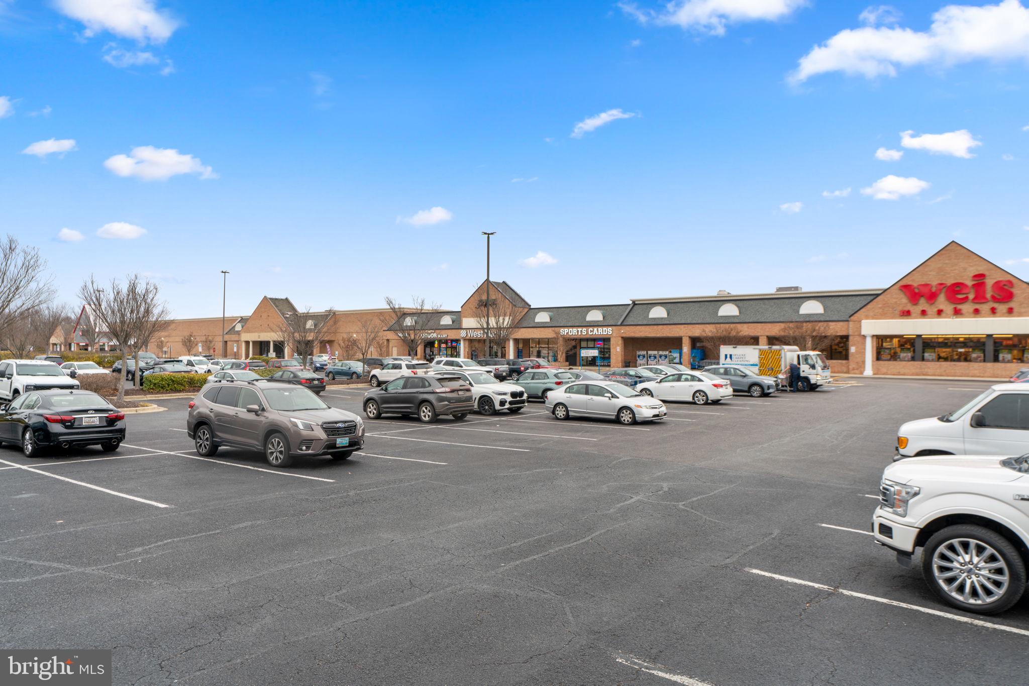 SOUTH RIVER PARK - Residential