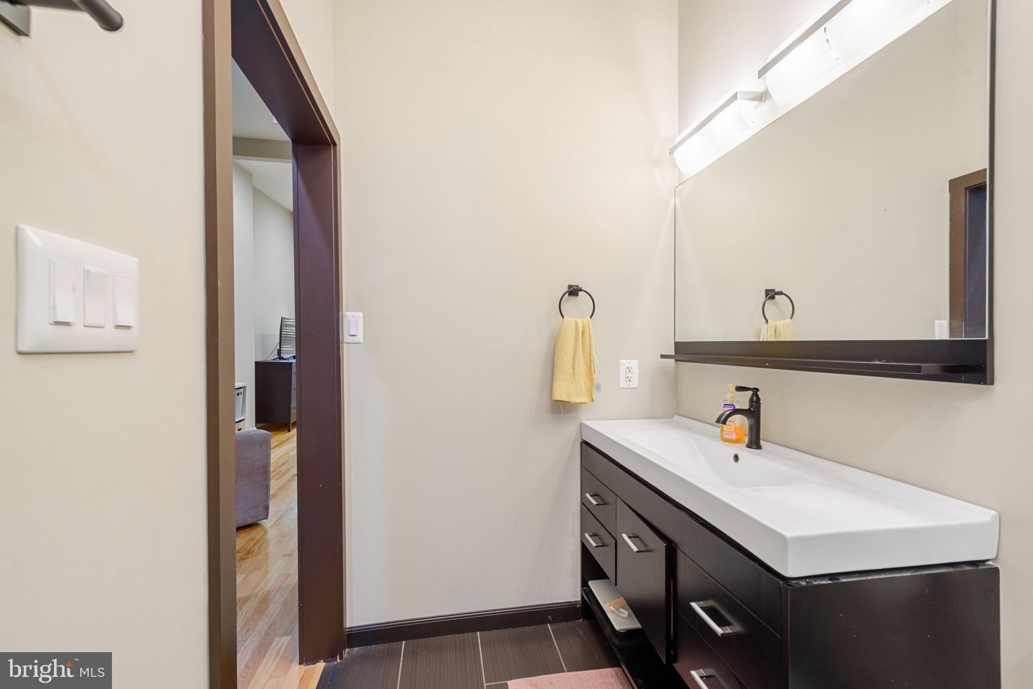 FEDERAL HILL HISTORIC DISTRICT - Residential Lease