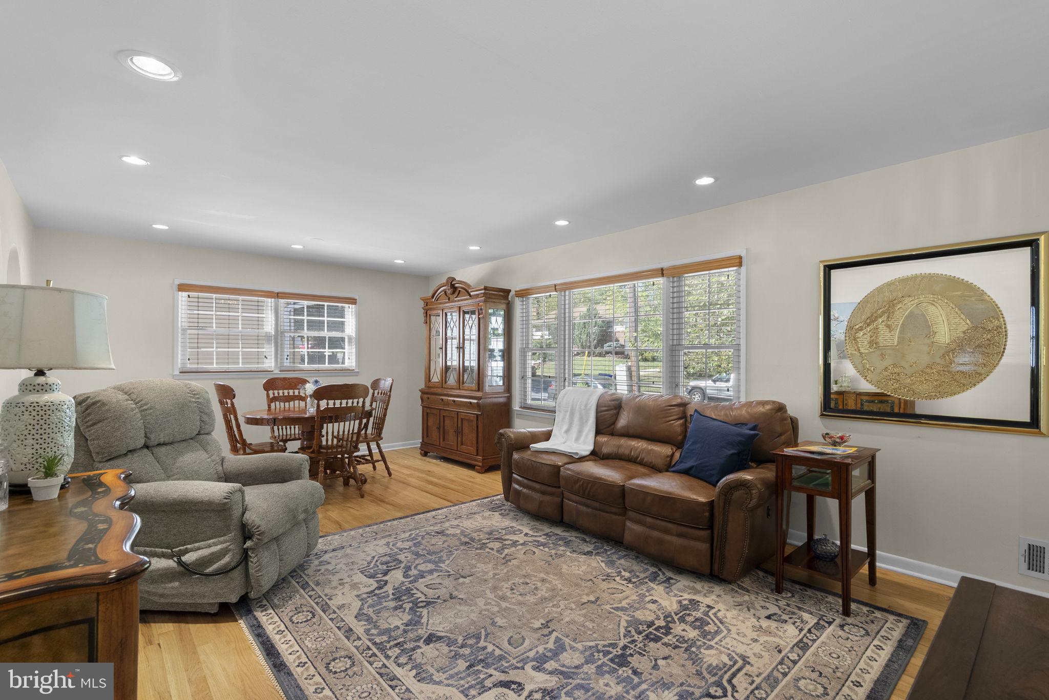 1106 BEALL PLACE