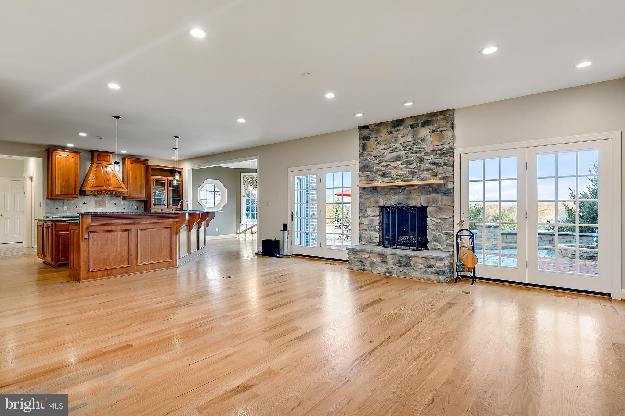 ROSENMILLER FARMS - Residential