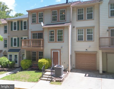 Townhouse For Sale - 3610 Alpen Green Way #23-253<br/> BURTONSVILLE, MD 20866