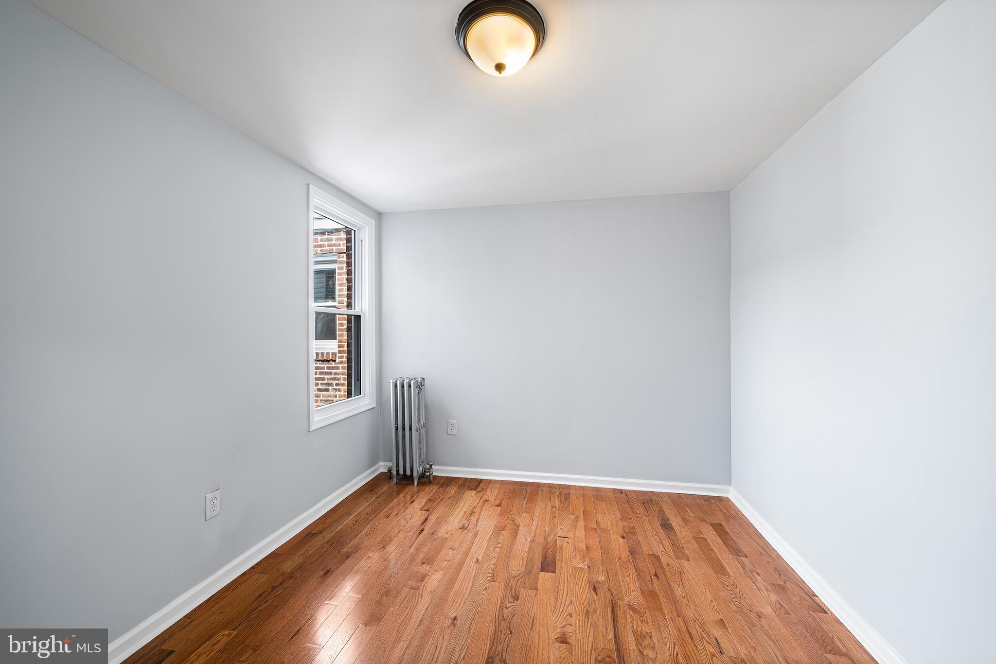 LAWNCREST - Residential