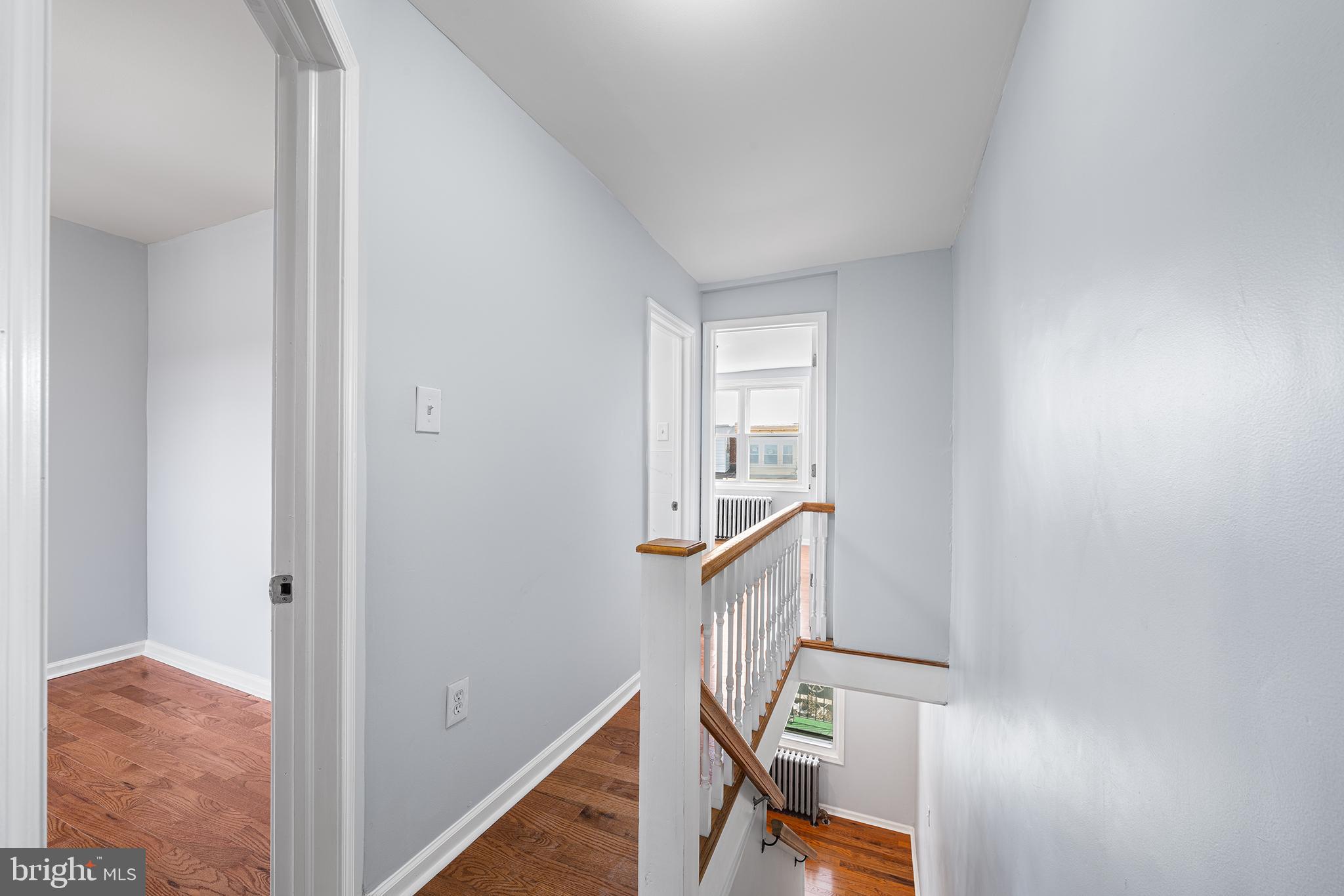 LAWNCREST - Residential