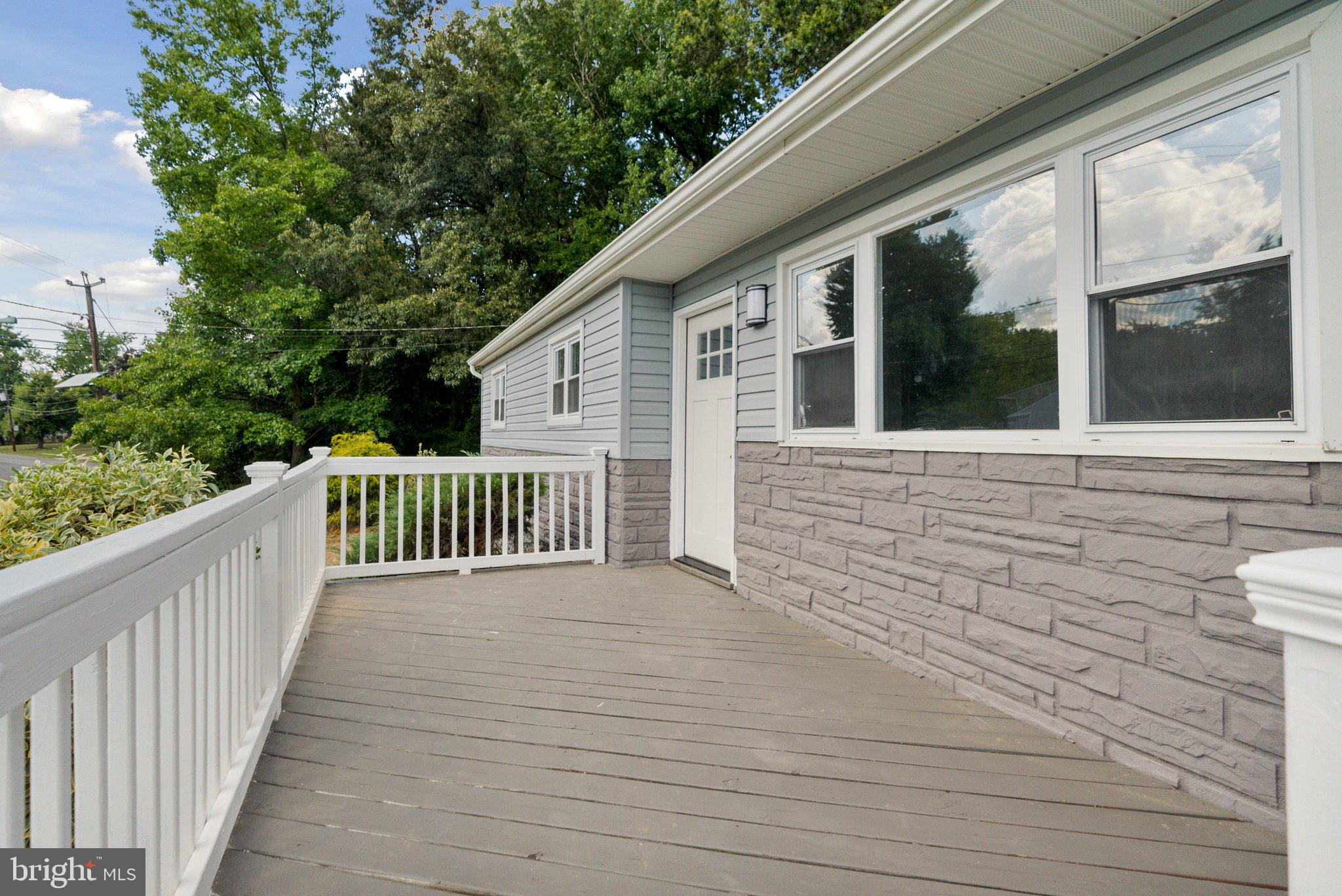 501 BLOOMFIELD DRIVE