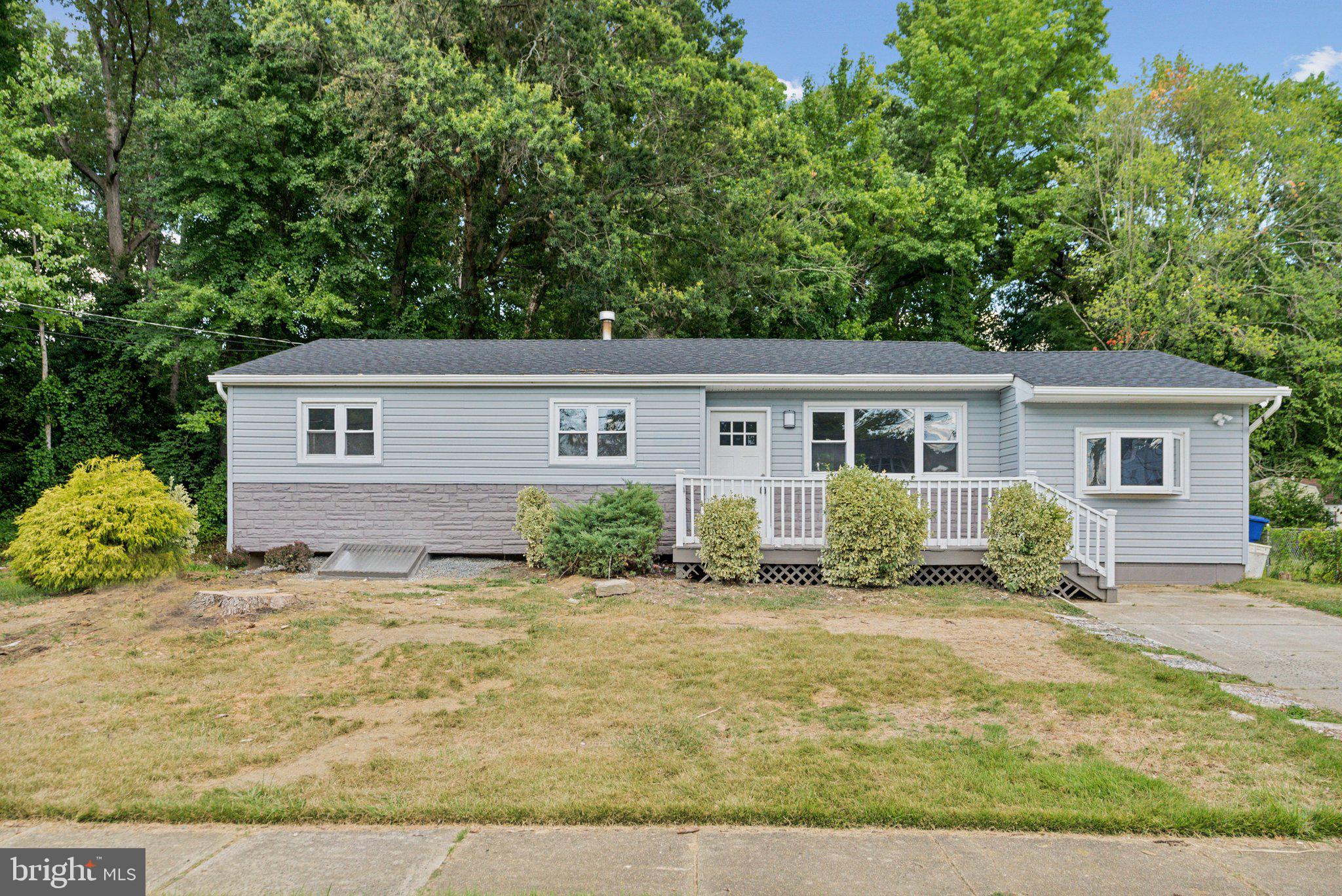 501 BLOOMFIELD DRIVE