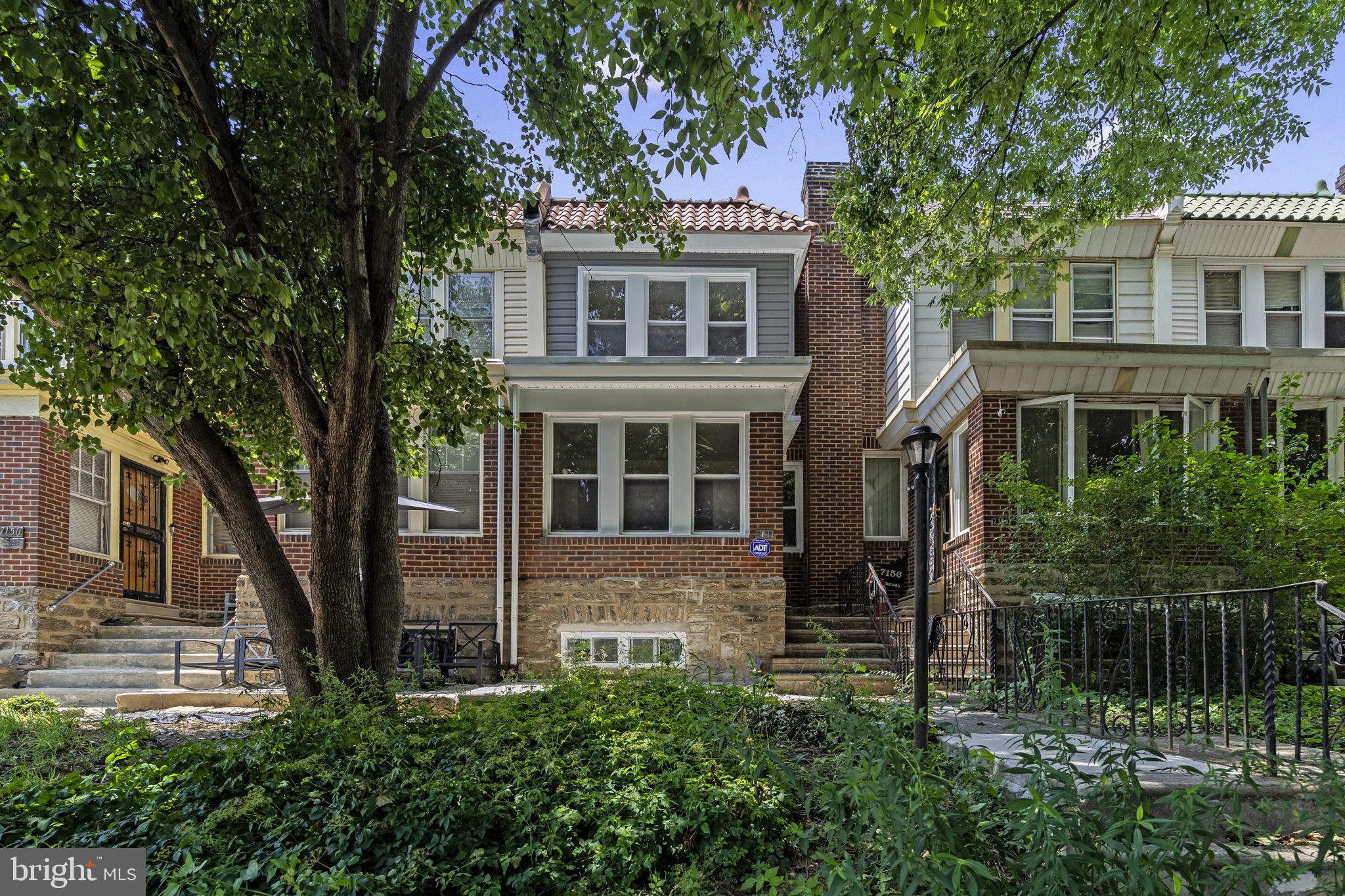 7154 N UBER STREET