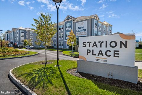 Condo For Rent - 400 E Oak Avenue #1108<br/> LAWNSIDE, NJ 08045