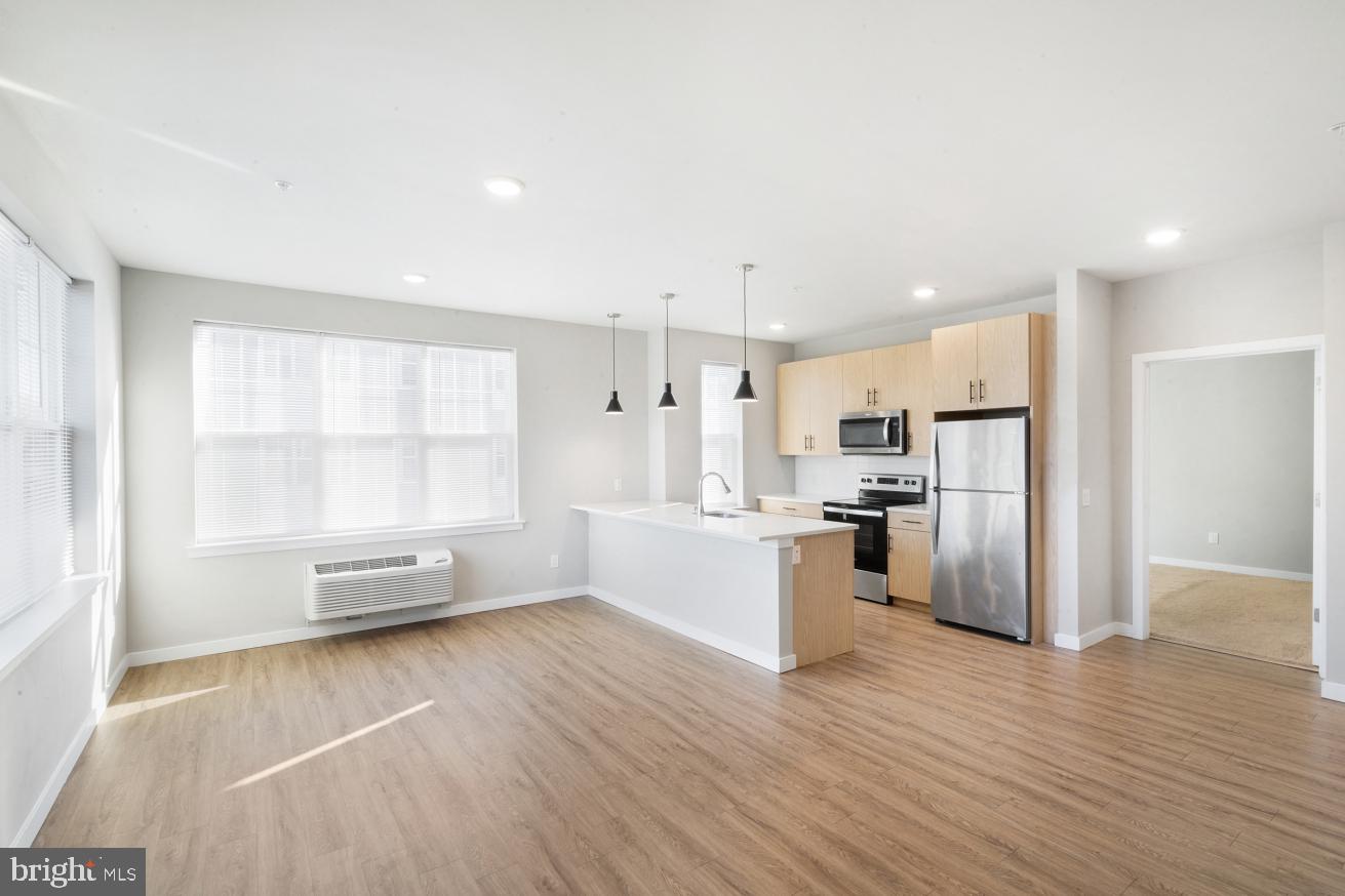 400 E OAK AVENUE 1108