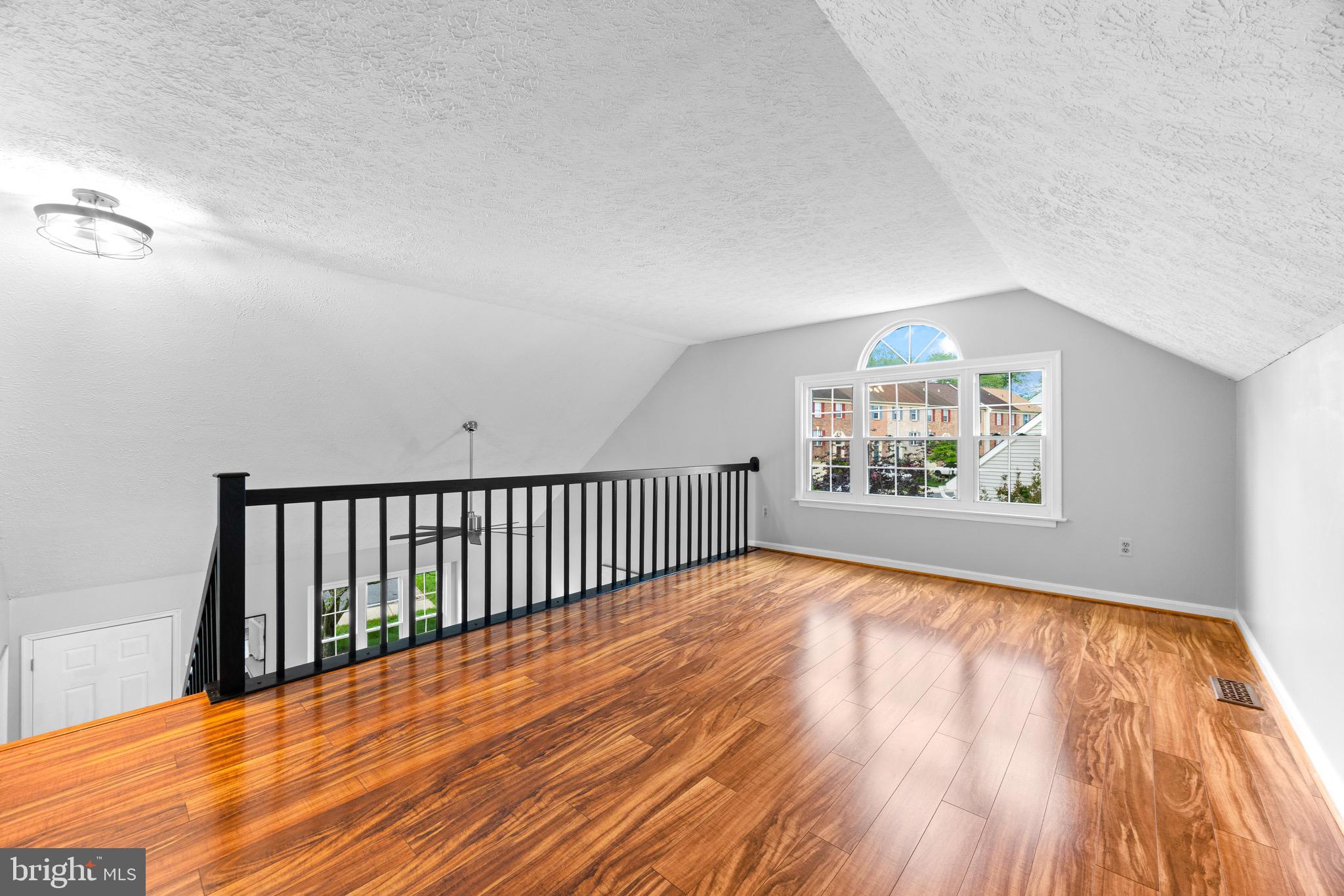 OLD FIELDS - Residential