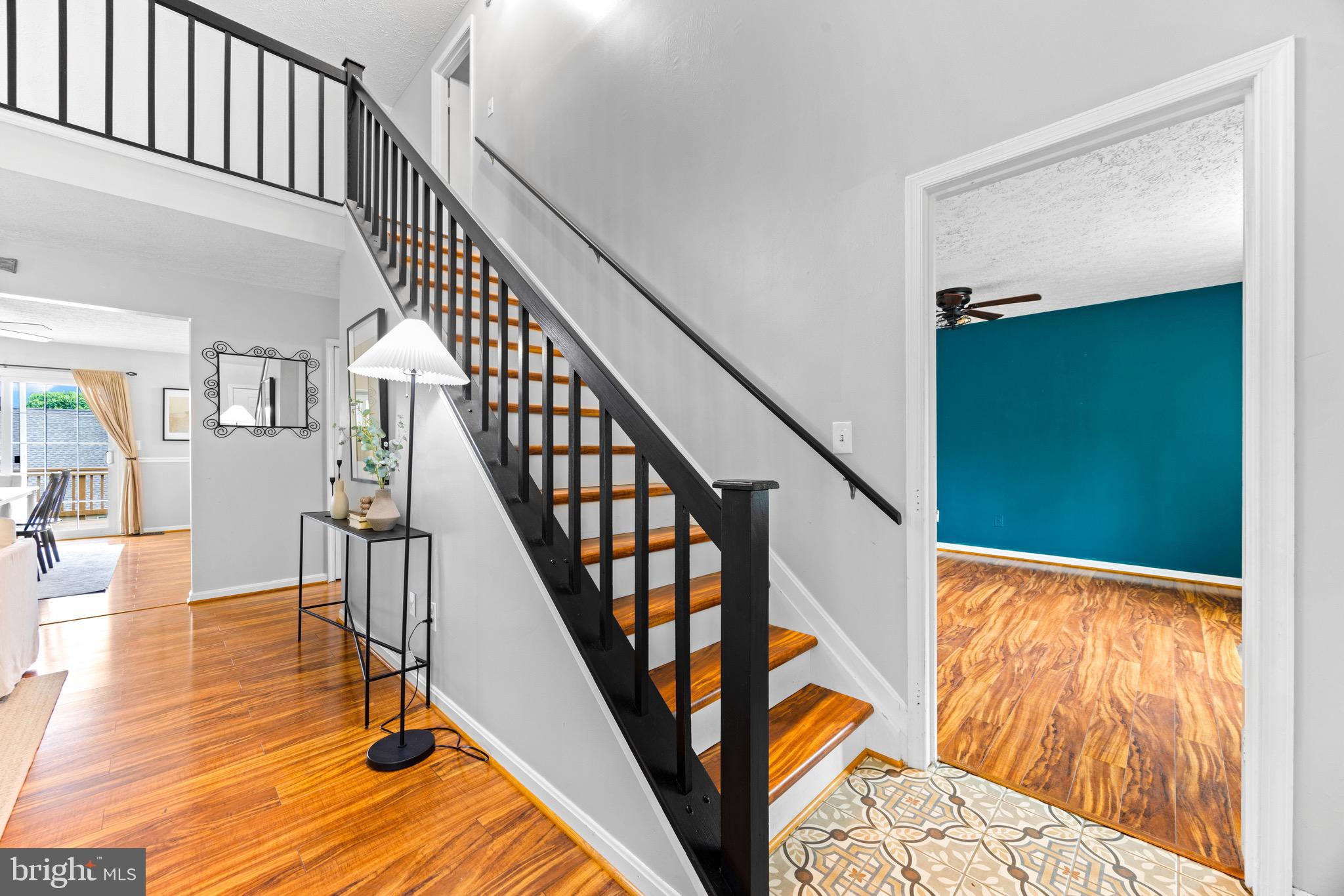 OLD FIELDS - Residential