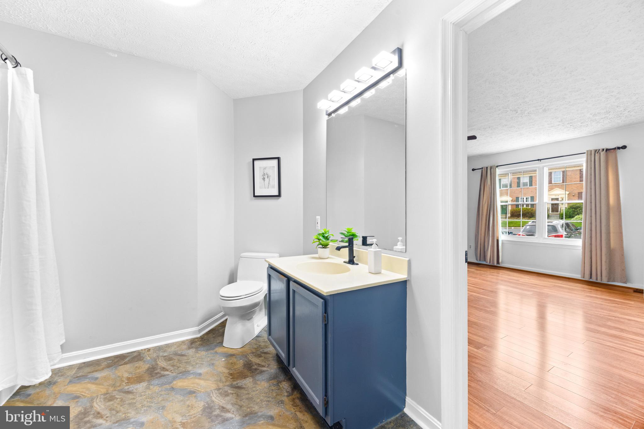 OLD FIELDS - Residential