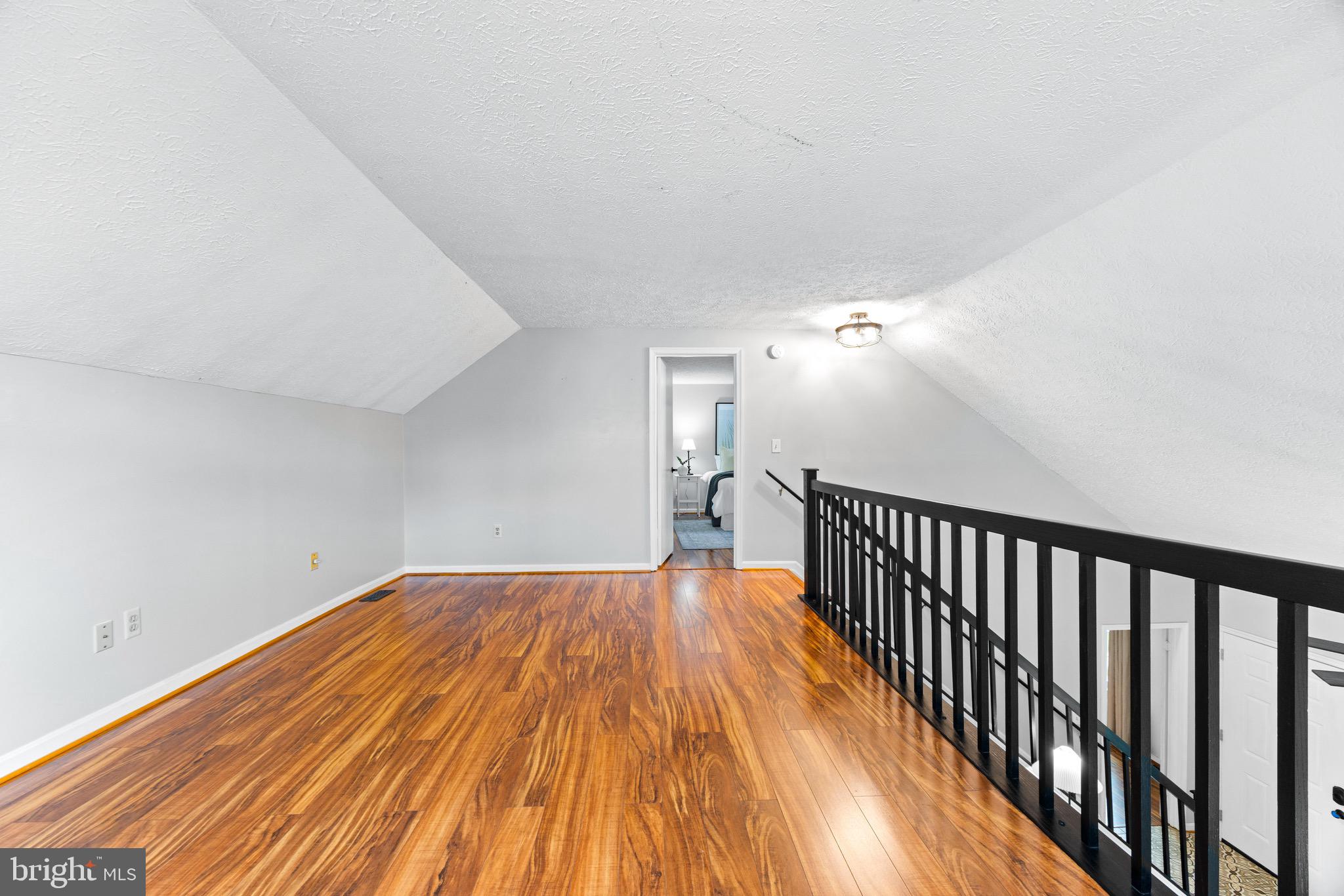 OLD FIELDS - Residential