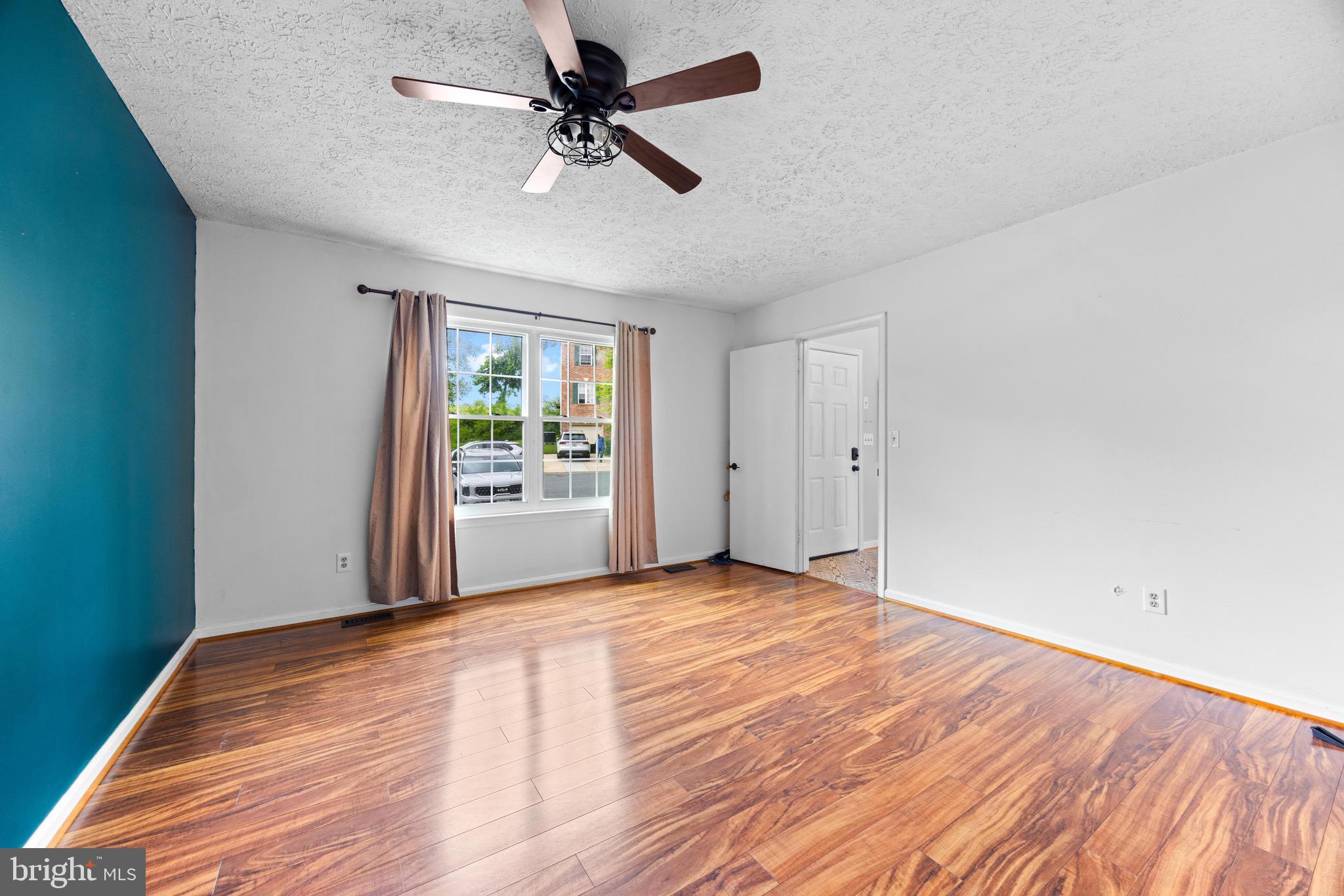 OLD FIELDS - Residential